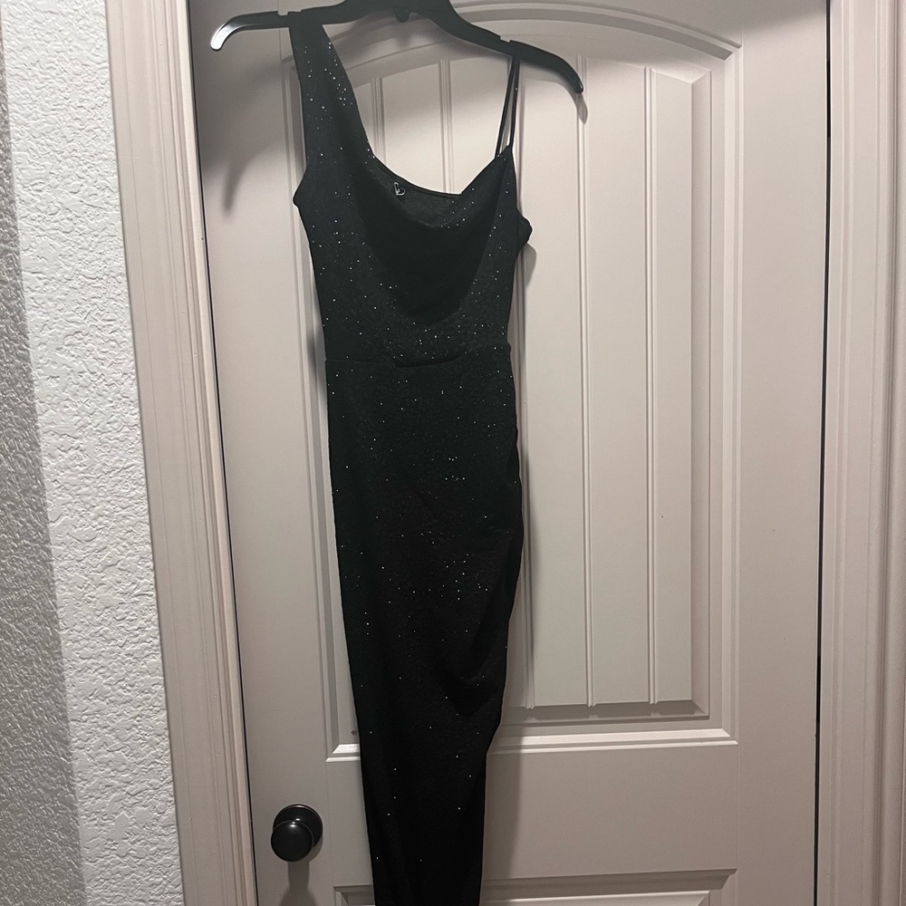 Long Sparkling Black Dress
